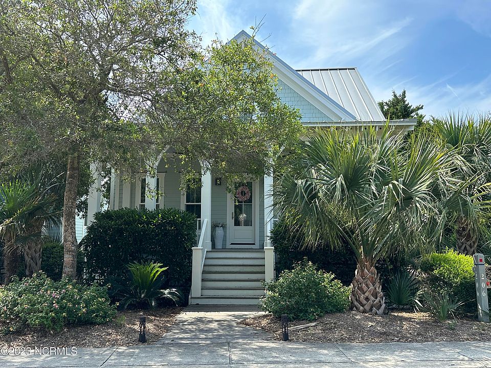 1st image of 206 SE Beach Drive