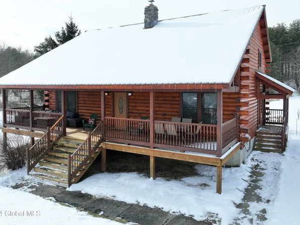 513 Route 32, Schuylerville, NY 12871