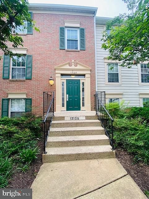 1st image of 12106 Green Ledge Ct #18