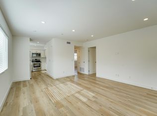 846 G Ave #846B, Coronado, CA 92118