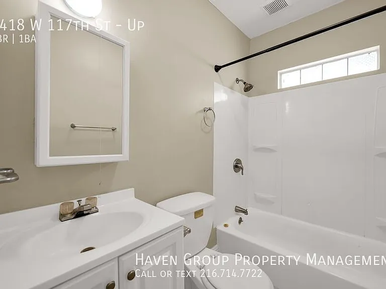 3418 W 117th St #UP — Photo 20