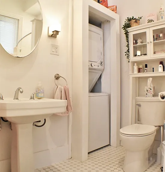 31 Fairfield St #2 — Photo 7