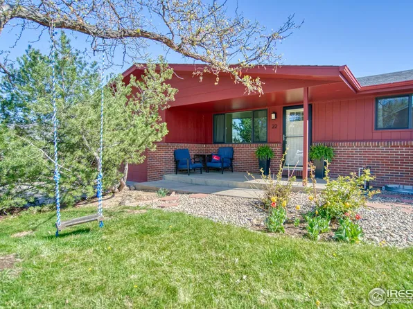 22 Burlington Dr, Longmont, CO 80501