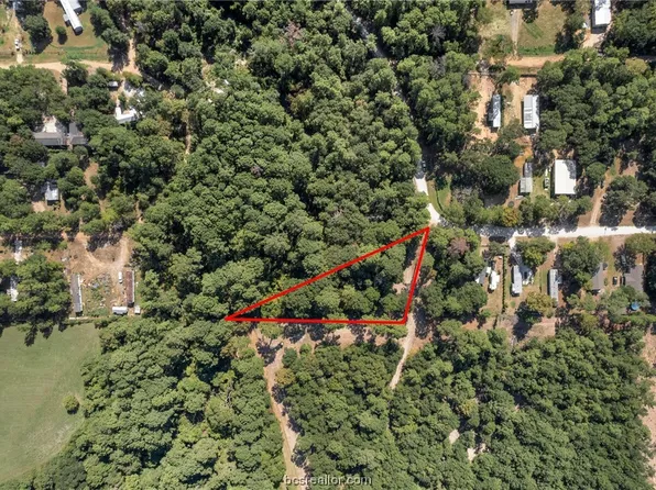 7701 S Creek Ln, Plantersville, TX 77363