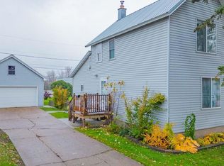 1513 9th St S, Virginia, MN 55792