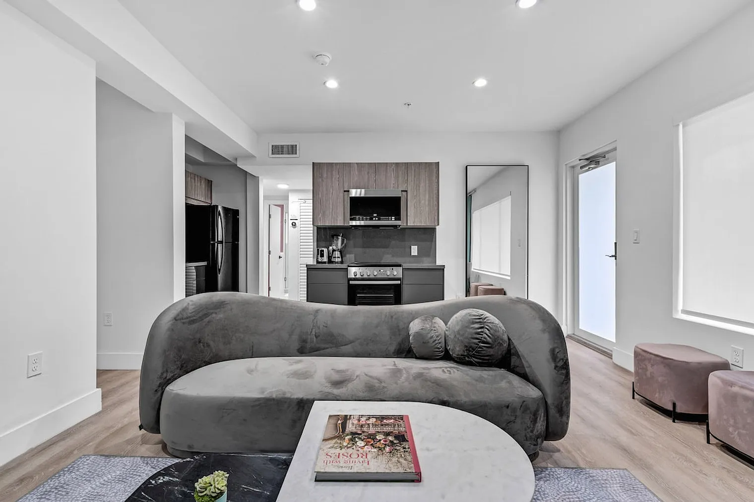 5 bed, 3.0 bath, 1937 sqft, $22,348 — Photo 2