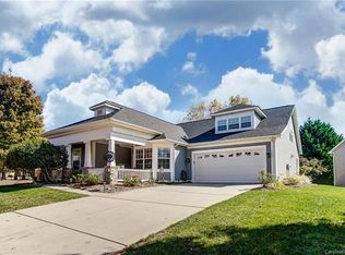 1085 Stonedown Ln, Matthews, NC 28104