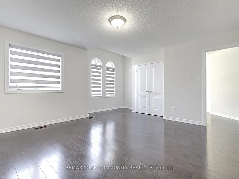 112 Golden Forest Rd — Photo 44
