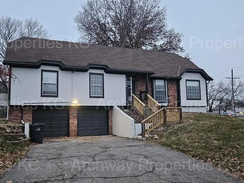 3 bed, 2.5 bath, 1497 sqft, $2,150 — Photo 1