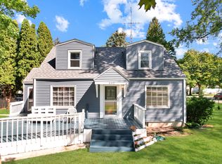 642 Melrose Ave, Aurora, IL 60505