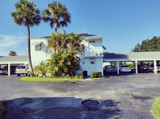 3060 Meridian Way N APT 5, Palm Beach Gardens, FL 33410