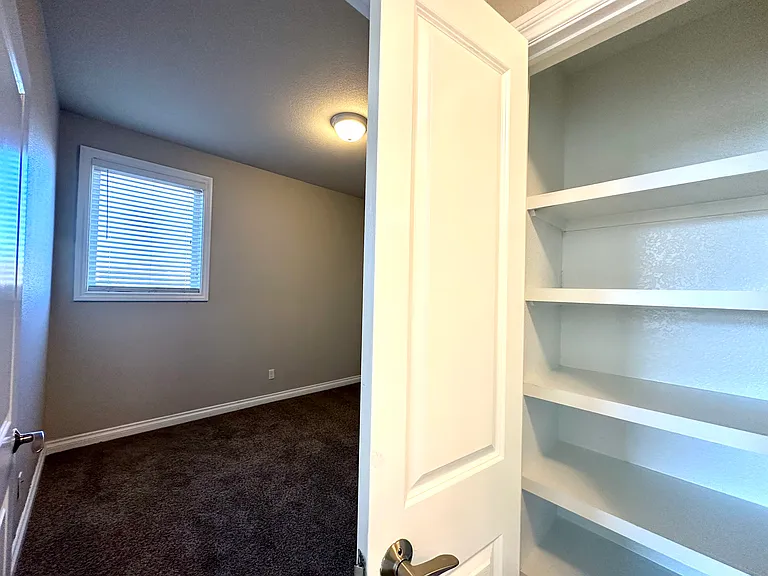 1284 N Downing St #504 — Photo 13