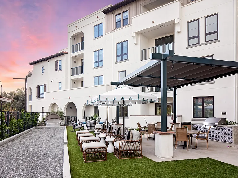 Everleigh San Clemente- 55+ Active Adult Apartment Homes — Photo 7