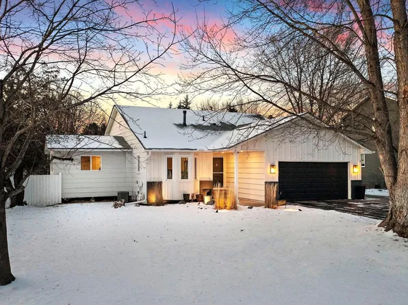 3049 121st Ave NW, Coon Rapids, MN 55433