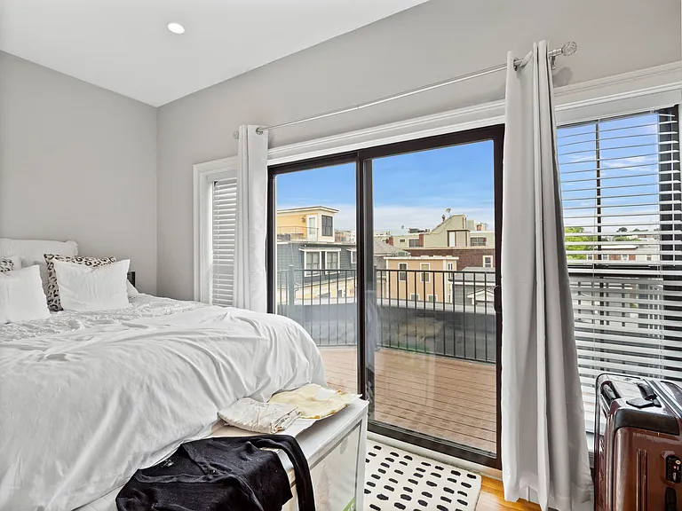 9 Ward St S #1 — Photo 10