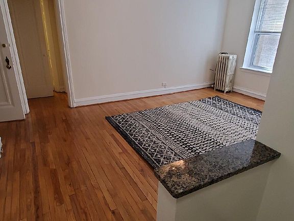 4th image of 317 S Oak Park Ave #103