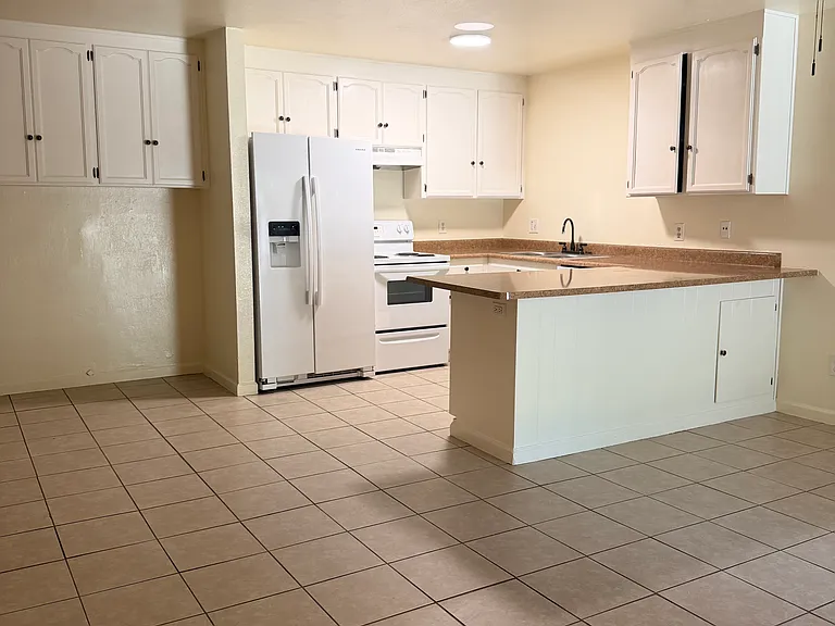 1230 Payne Ct — Photo 7