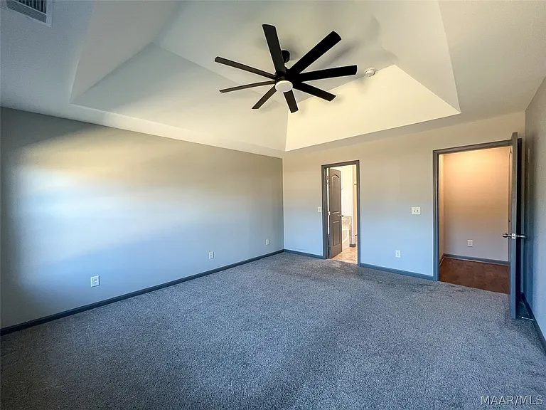 583 Sunset Dr — Photo 9