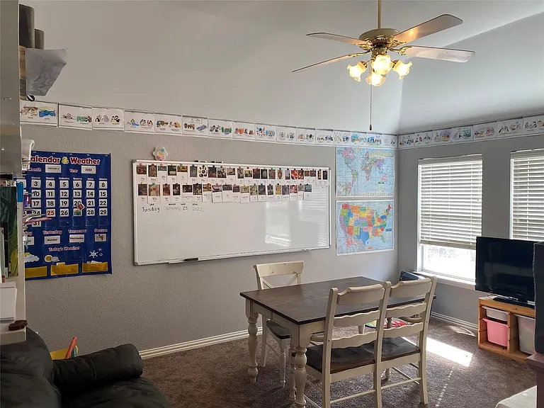 7852 Rainbow Falls Dr — Photo 14