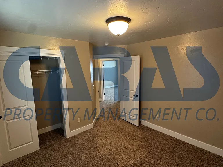 128 Snowberry St — Photo 14