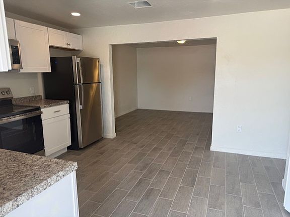 2nd image of 143 W Michigan Dr #1