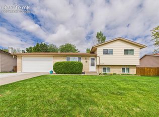 2117 Chautard Dr, Pueblo, CO 81005