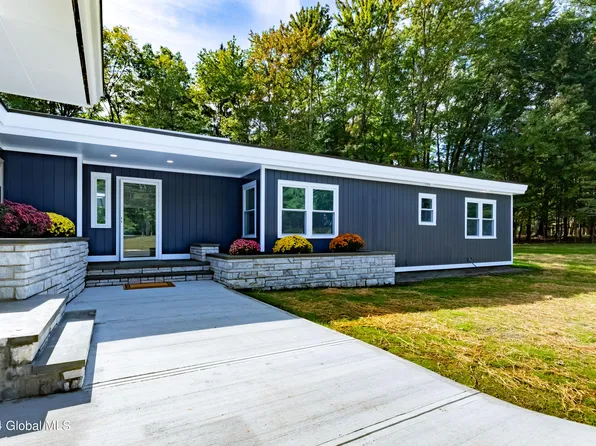 98 Snake Hill Road, Averill Park, NY 12018