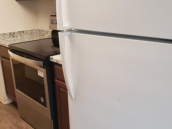 5th image of 3605 W Northgate Dr APT 209