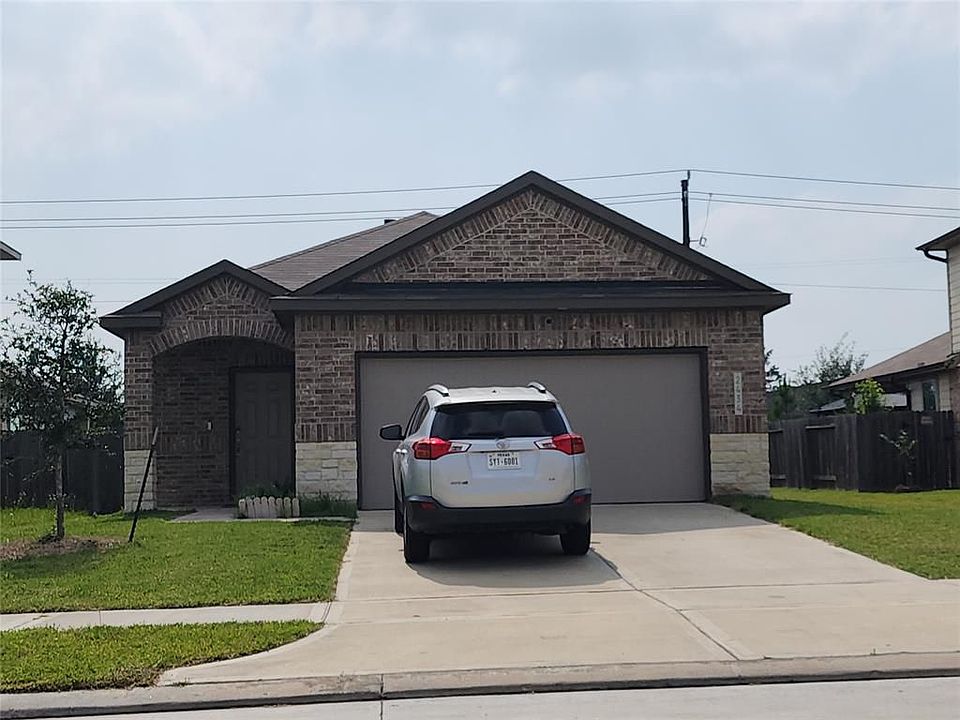 1st image of 2434 Heritage Ct