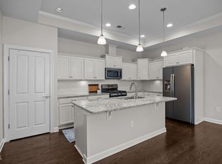 201 Kipling Ln, Chapel Hill, NC 27516