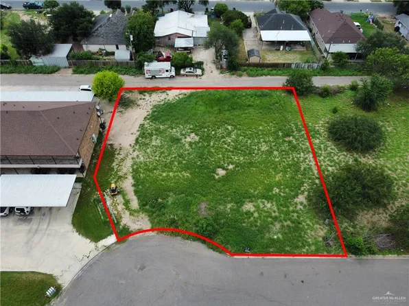 3300 Hill Crest Dr, Mission, TX 78573