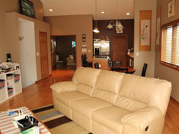 4th image of 1116 Tebala Blvd