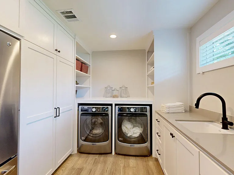 Laundry Room Cabinet