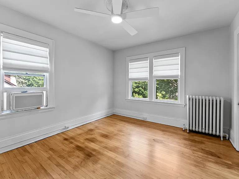 4332 Xerxes Ave S #2 — Photo 23