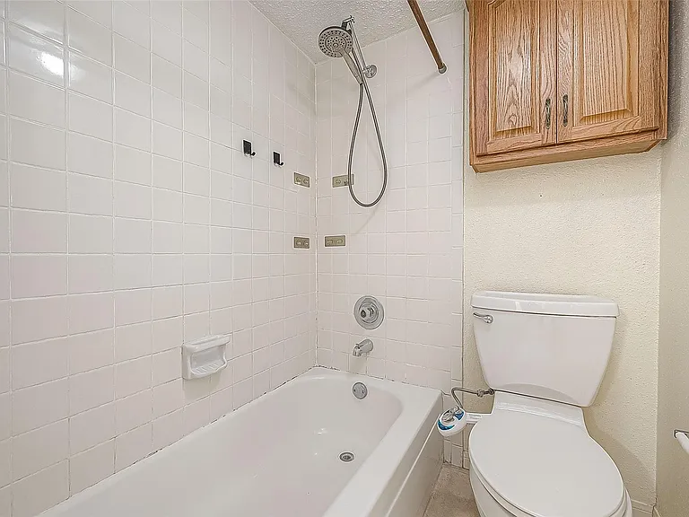 2750 Holly Hall St #1707 — Photo 10