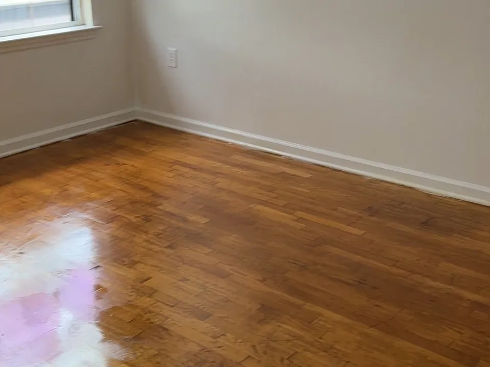314 John St #2