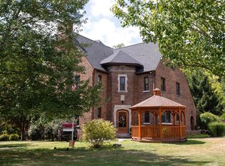 2 Hamilton Ave, Wheeling, WV 26003