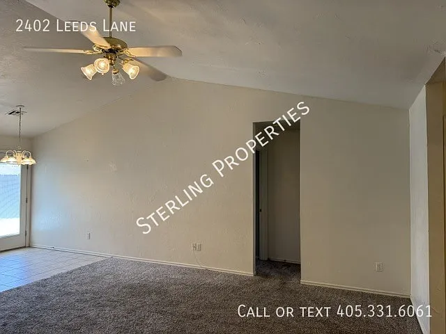 2402 Leeds Ln — Photo 5