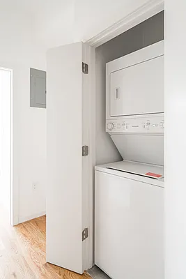 Rented by Compass | media 13