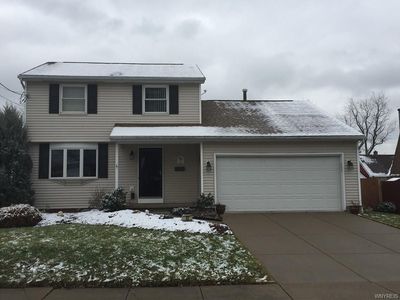27 Girard Ave, Cheektowaga, NY, 14227