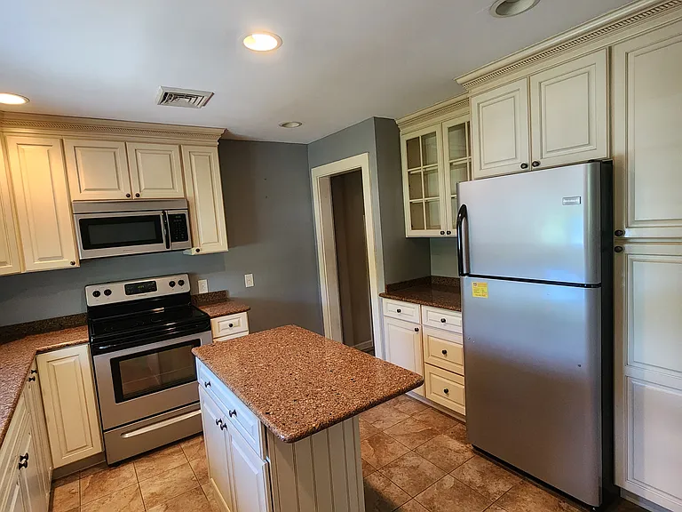 451 Reeders Run Rd — Photo 6