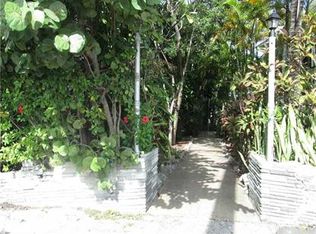 615 85th St APT 2, Miami Beach, FL 33141