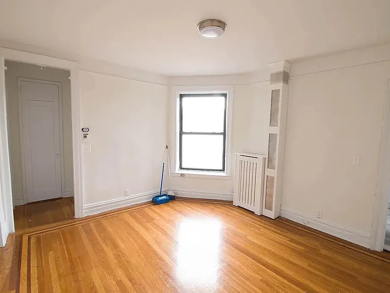 30-95 29th St #5A — Photo 3