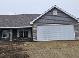 4420 Squaw Valley Dr, Loves Park, IL