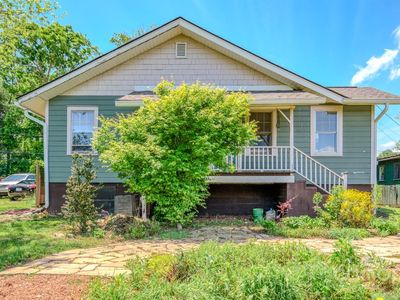 51 Old State Highway 20, Asheville, NC, 28806