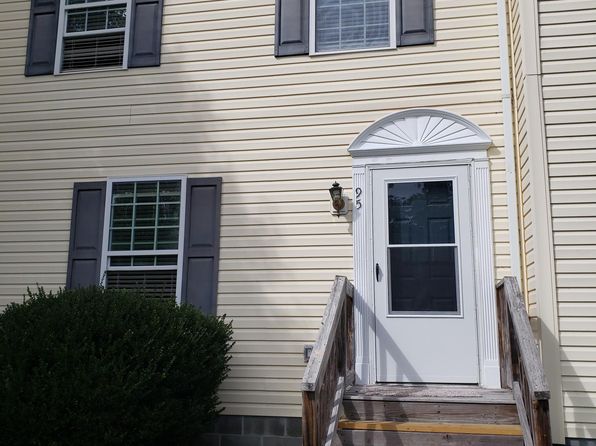 95 Dumot Ct