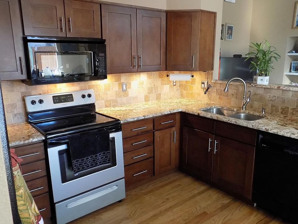 Brand New Kitchen and appliances