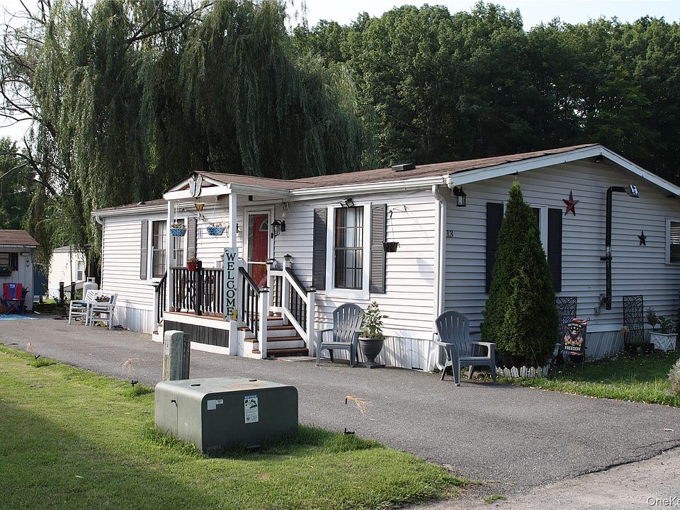 1st image of 113 White Birch Trail