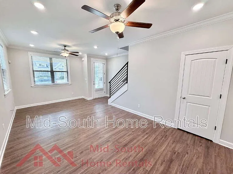 82 N Rembert St — Photo 8