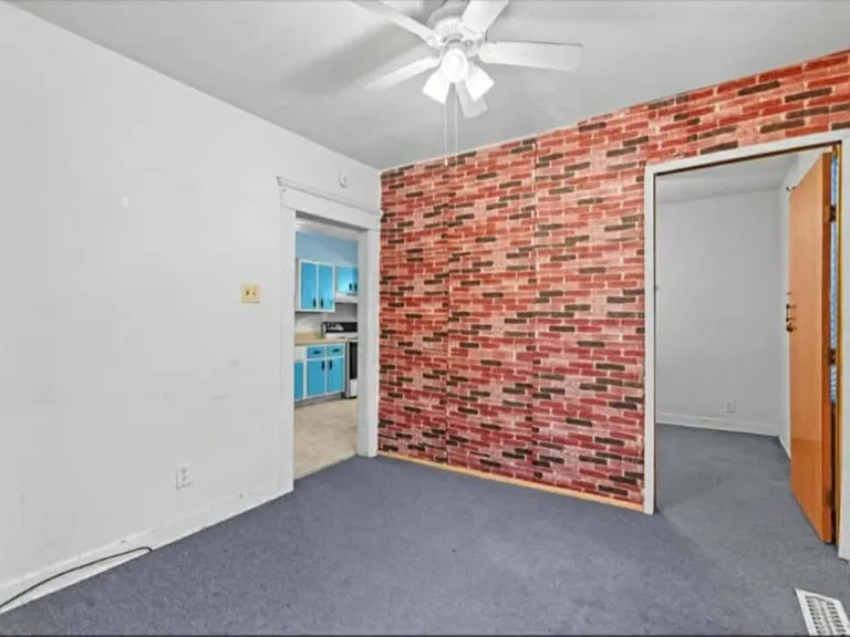 909 Baker St — Photo 23